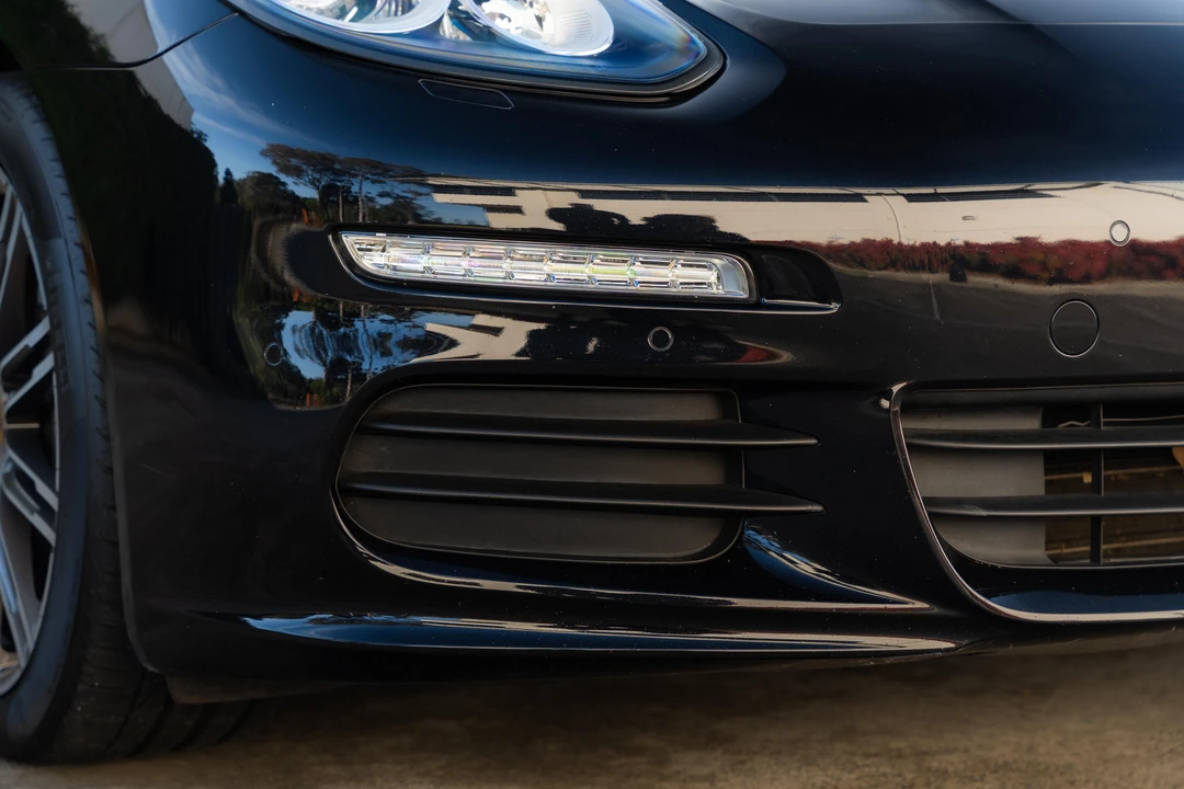2015 Porsche 970 Panamera - Image 19 of 31