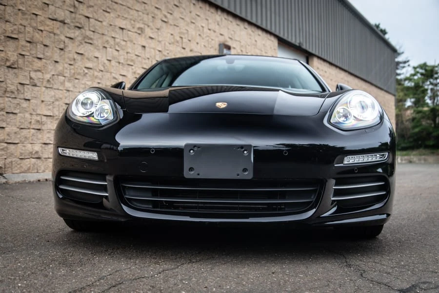 2015 Porsche 970 Panamera - Image 11 of 12