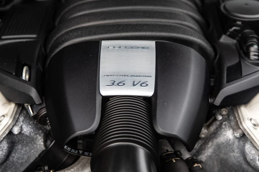 2015 Porsche 970 Panamera - Image 9 of 12