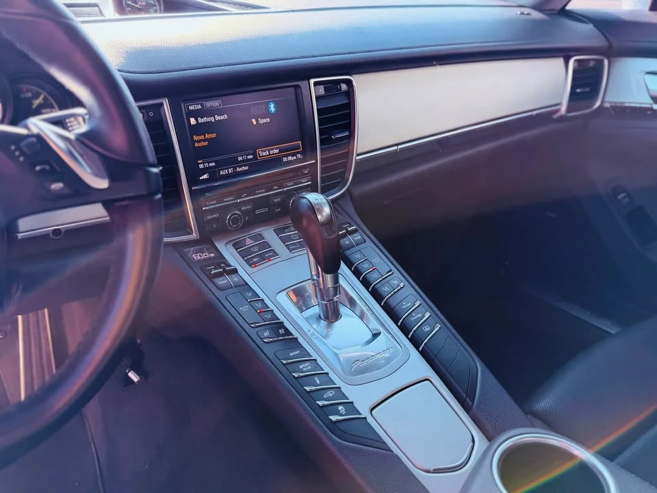 2015 Porsche 970 Panamera S - Image 11 of 19