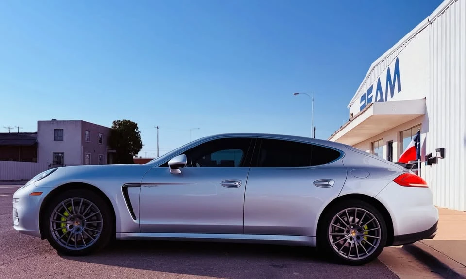 2015 Porsche 970 Panamera S - Image 2 of 19
