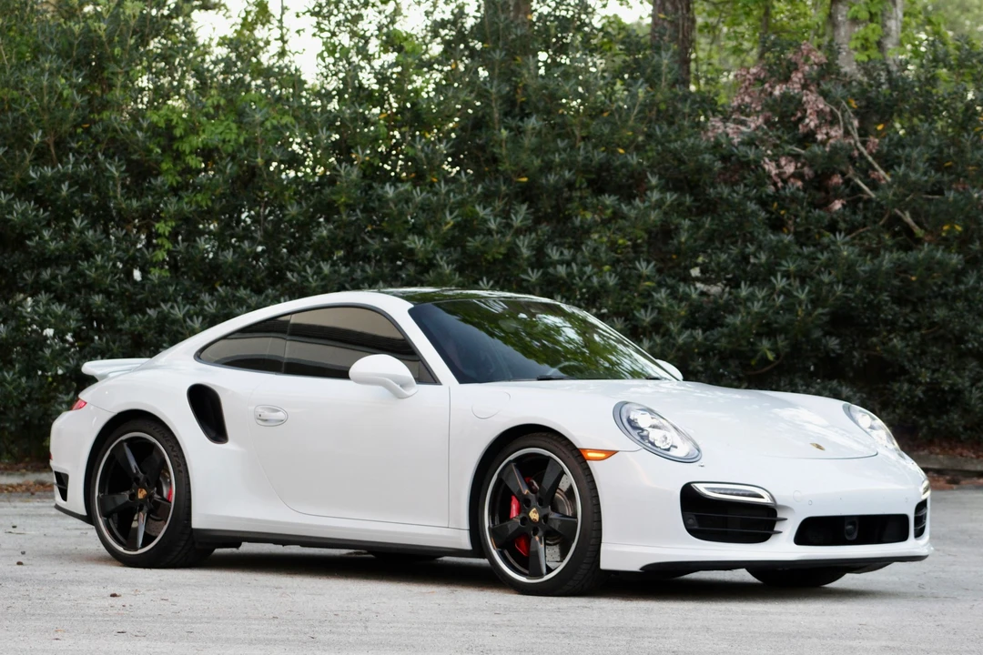 2015 Porsche 991 Turbo - Image 8 of 31