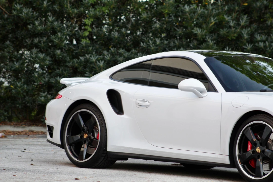 2015 Porsche 991 Turbo - Image 10 of 31