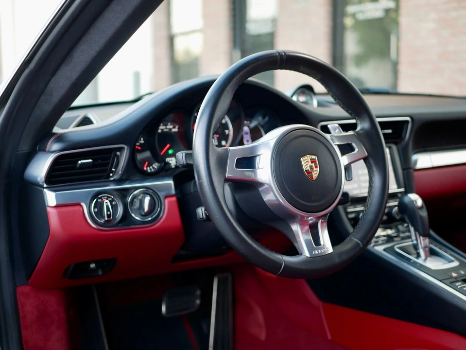 2015 Porsche 991 Turbo - Image 20 of 31