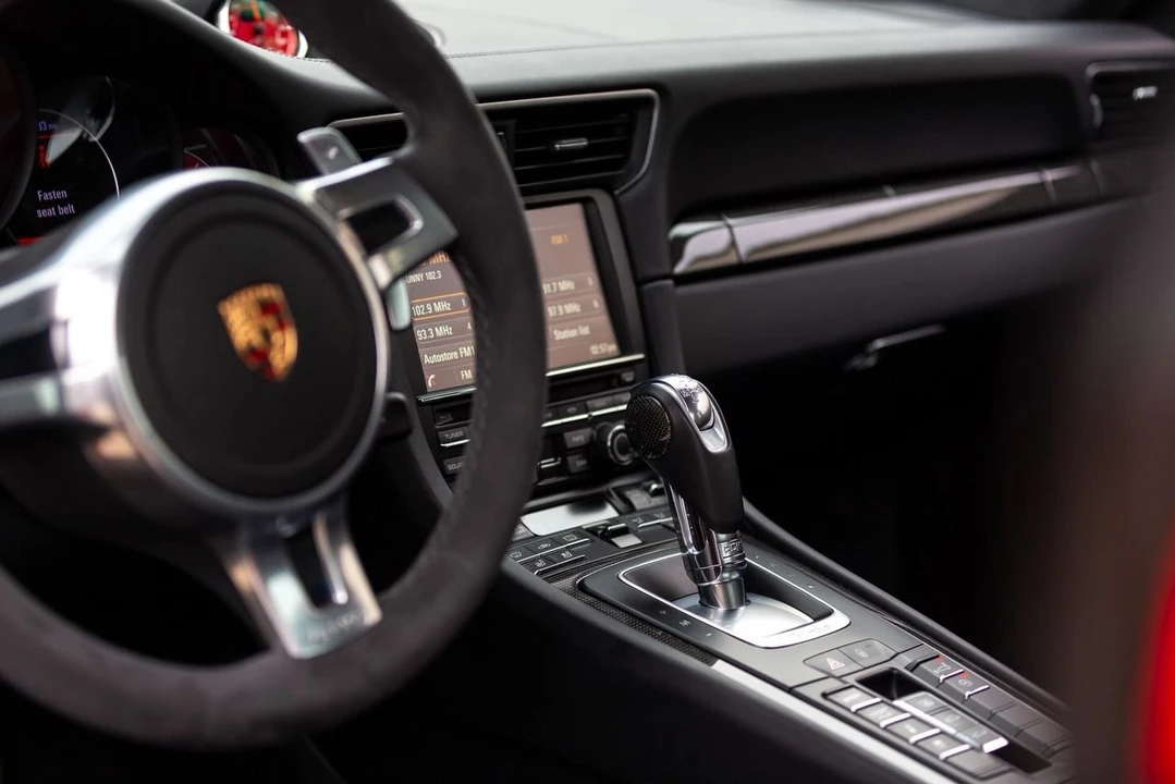 2015 Porsche 991 Turbo - Image 10 of 16