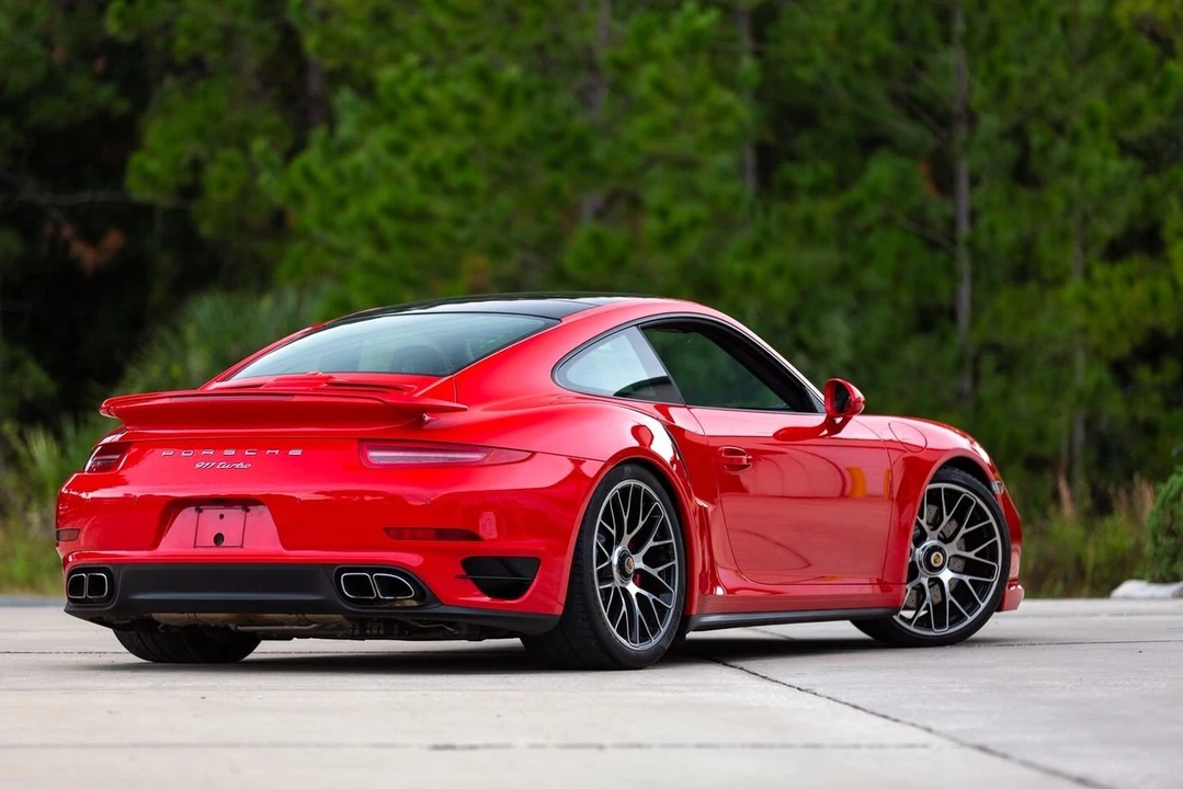 2015 Porsche 991 Turbo - Image 8 of 16