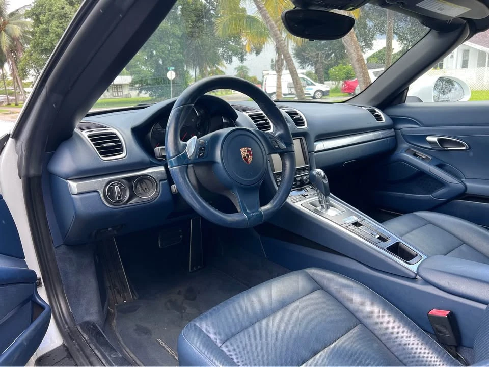 2015 Porsche 981 Boxster - Image 8 of 12