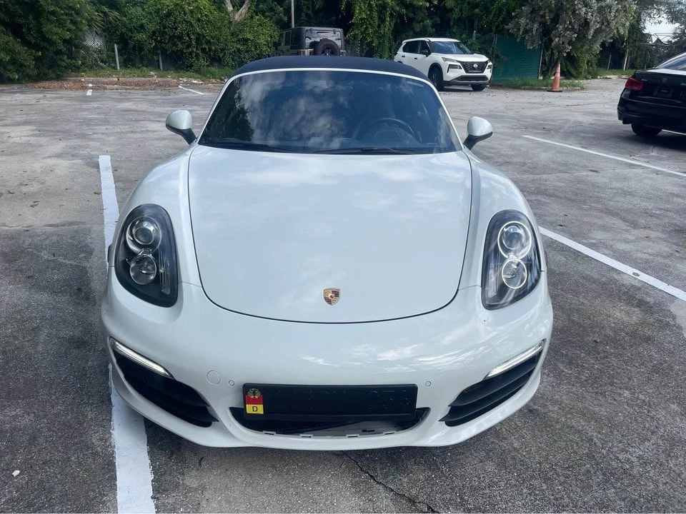 2015 Porsche 981 Boxster - Image 2 of 14