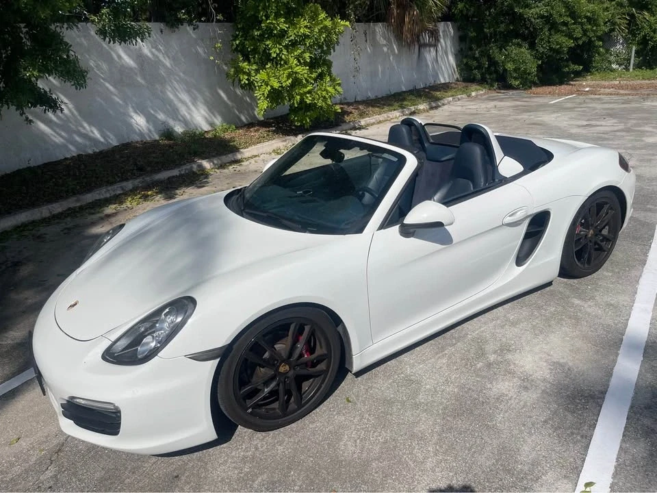 2015 Porsche 981 Boxster - Image 11 of 14