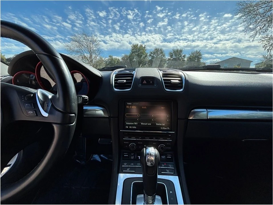 2015 Porsche 981 Boxster - Image 11 of 20