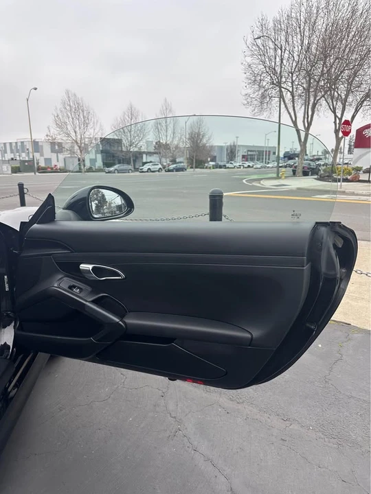 2015 Porsche 981 Boxster - Image 8 of 16