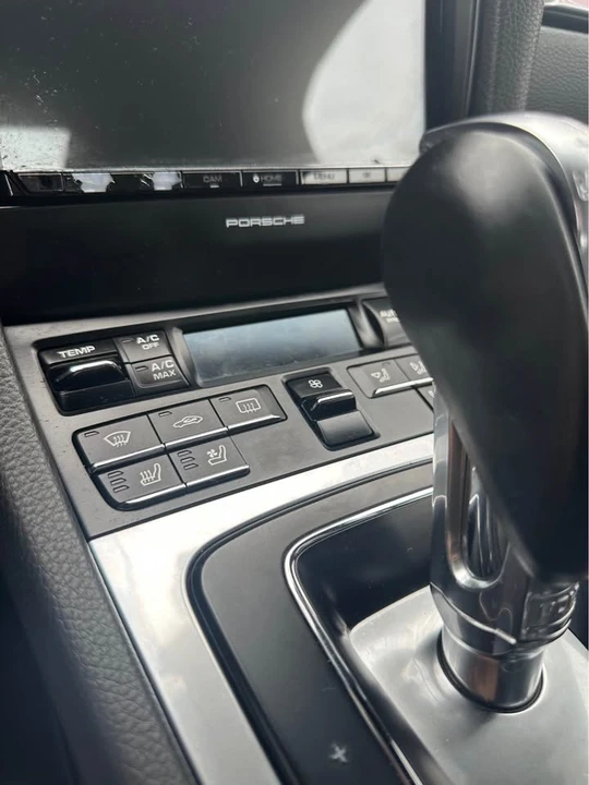 2015 Porsche 981 Boxster - Image 15 of 16