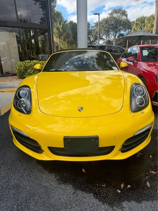 2015 Porsche 981 Boxster - Image 2 of 17