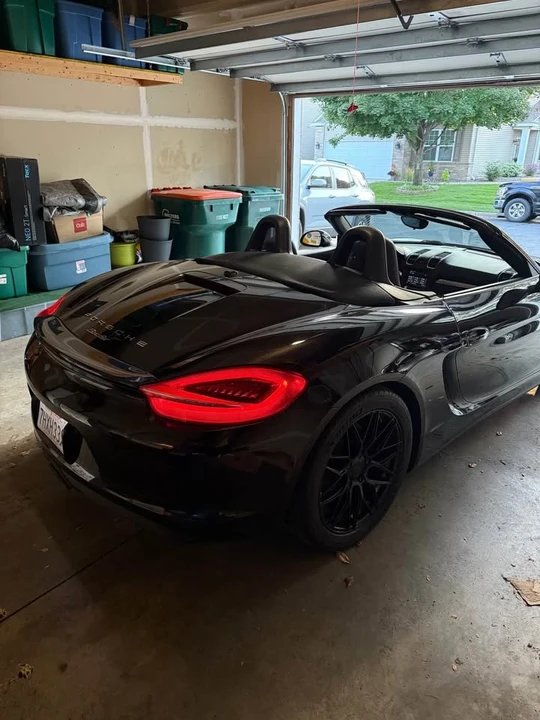 2015 Porsche 981 Boxster - Image 10 of 12
