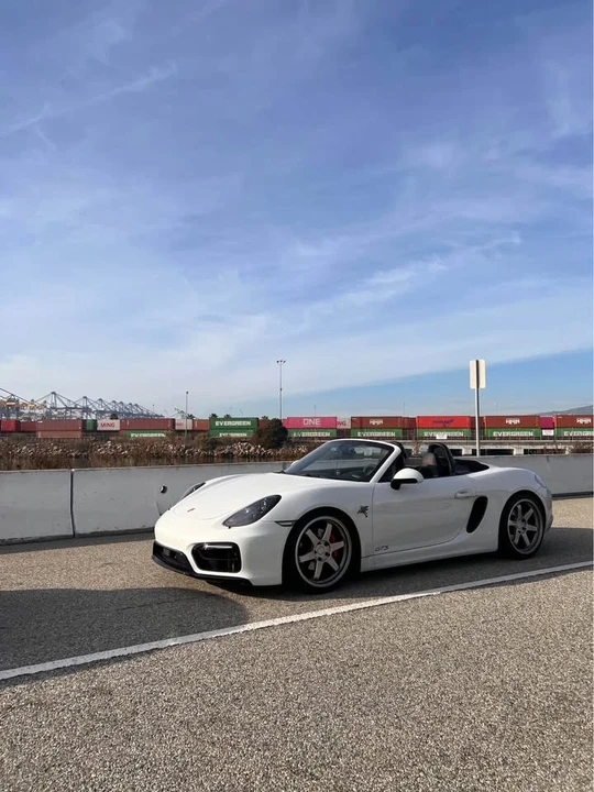 2015 Porsche 981 Boxster GTS - Image 2 of 10