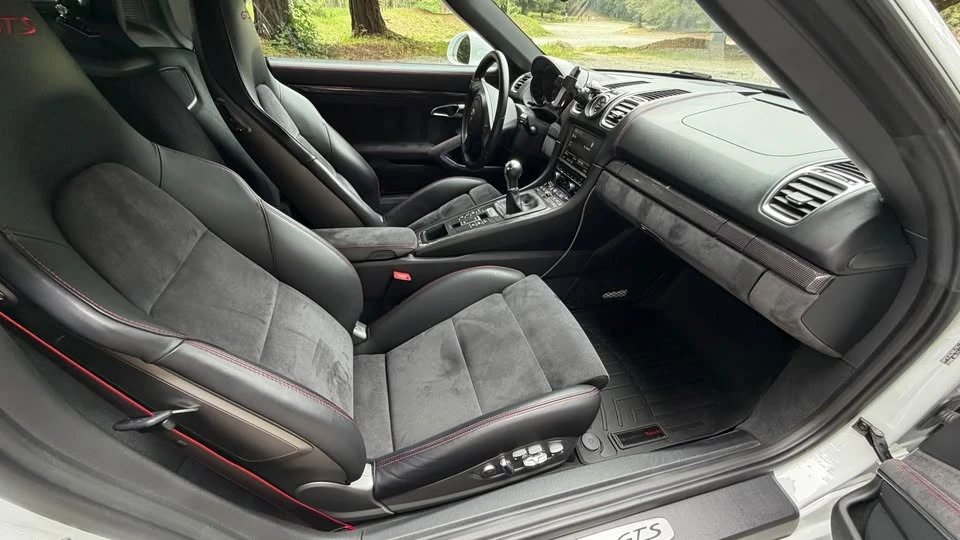 2015 Porsche 981 Boxster GTS - Image 12 of 20