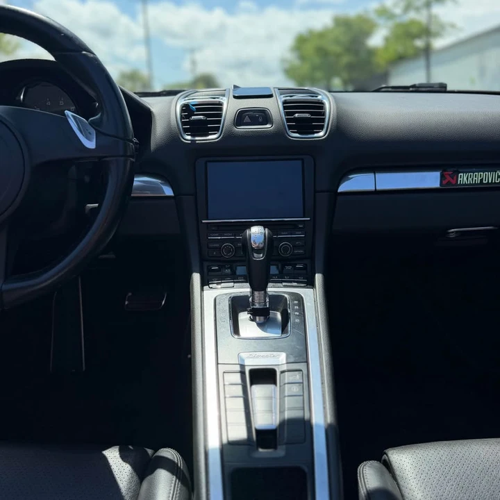 2015 Porsche 981 Boxster - Image 12 of 13
