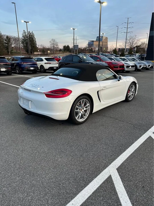 2015 Porsche 981 Boxster S - Image 4 of 12