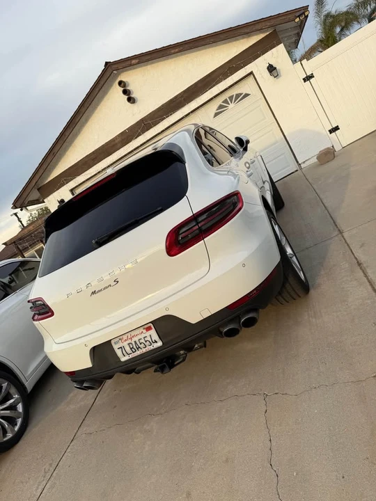 2015 Porsche Cayenne - Image 3 of 8