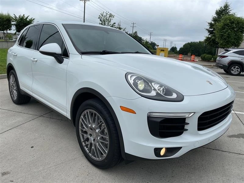 2015 Porsche 958 Cayenne - Image 4 of 19