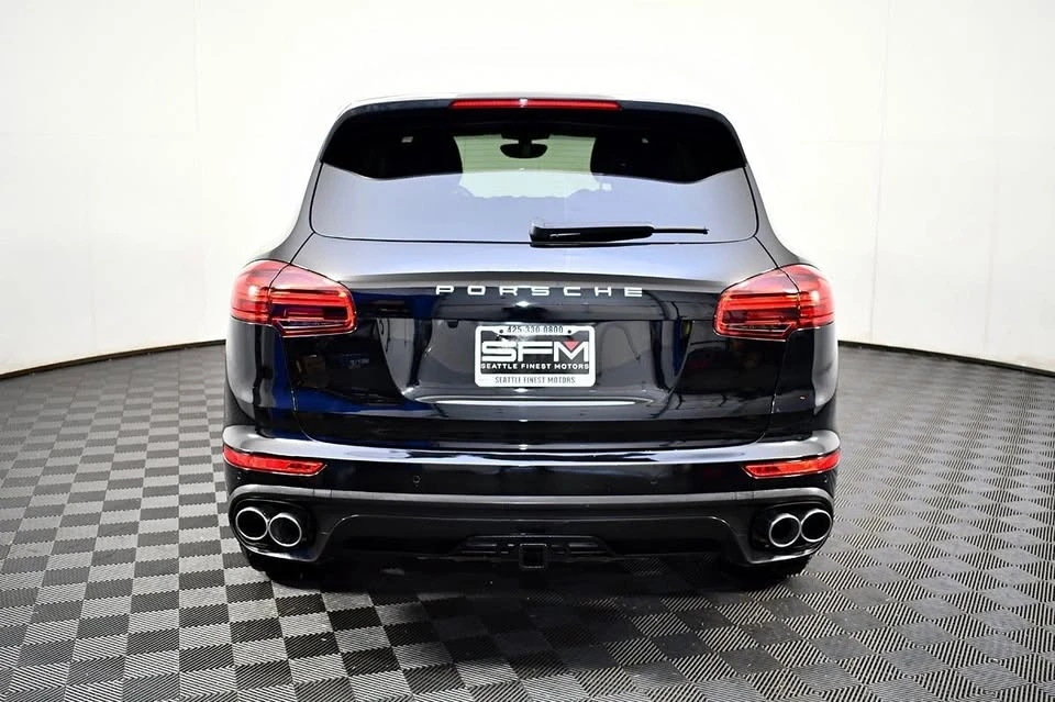 2015 Porsche 958 Cayenne - Image 9 of 20