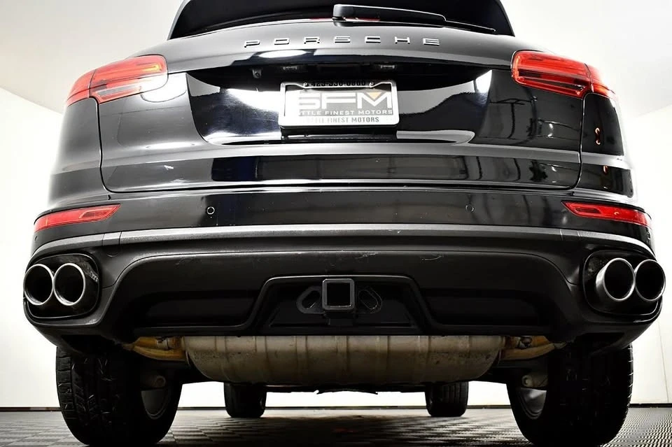 2015 Porsche 958 Cayenne - Image 15 of 20