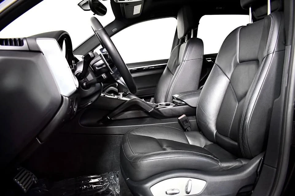 2015 Porsche 958 Cayenne - Image 19 of 20