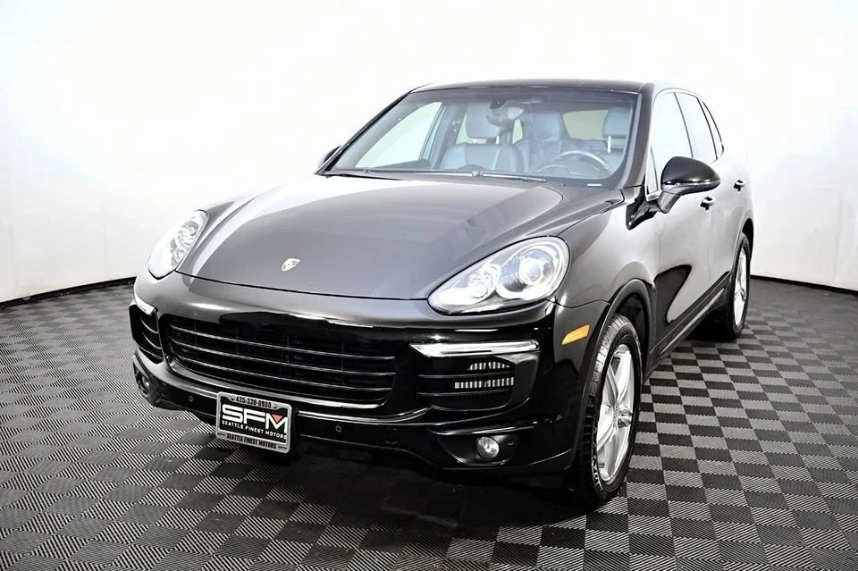 2015 Porsche 958 Cayenne - Image 2 of 20