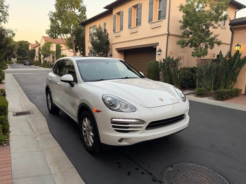 2015 Porsche 958 Cayenne - Image 5 of 19