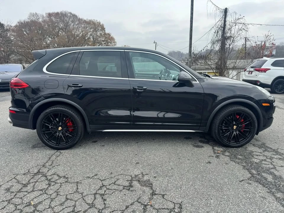 2015 Porsche 958 Cayenne - Image 8 of 20