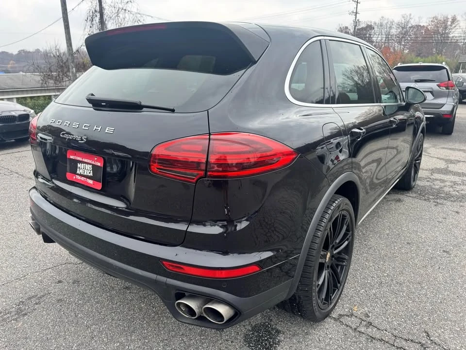 2015 Porsche 958 Cayenne - Image 7 of 20