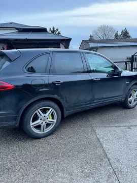 2015 Porsche Cayenne S E-Hybrid