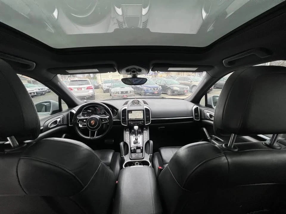 2015 Porsche 958 Cayenne - Image 11 of 20