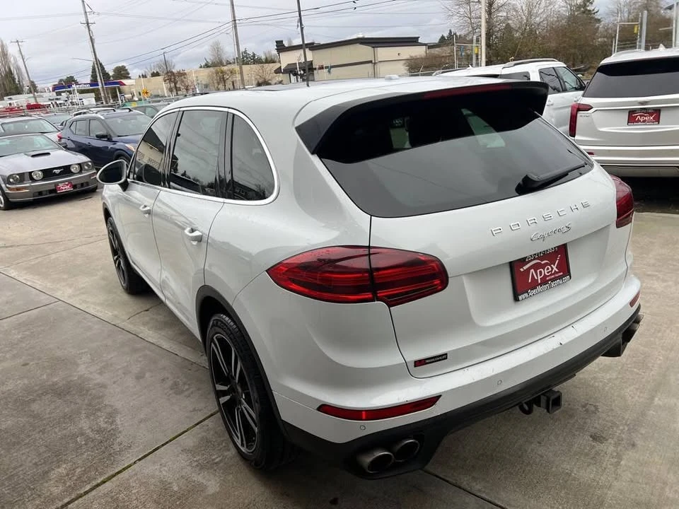 2015 Porsche 958 Cayenne - Image 4 of 20
