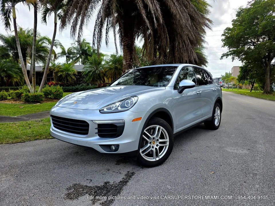 2015 Porsche 958 Cayenne - Image 2 of 20