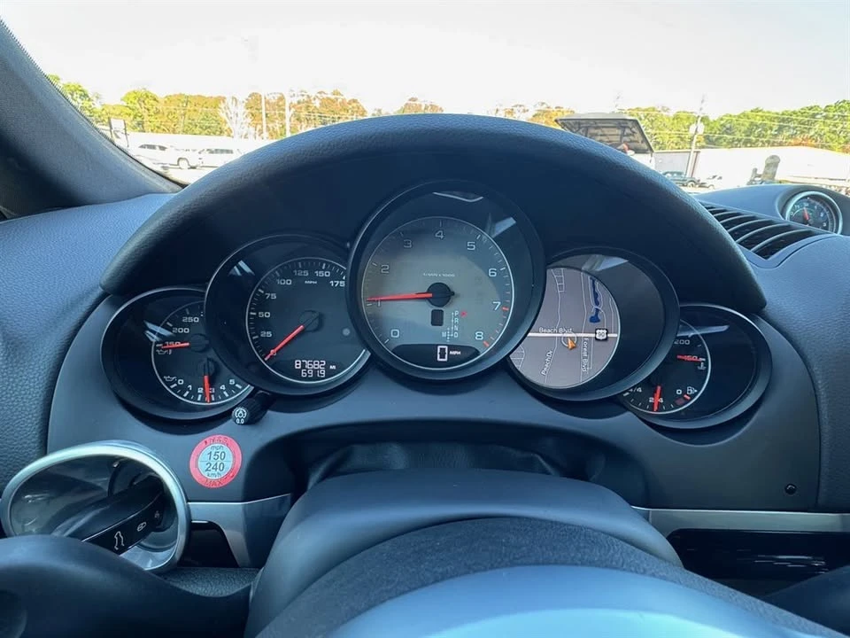 2015 Porsche 958 Cayenne - Image 7 of 13