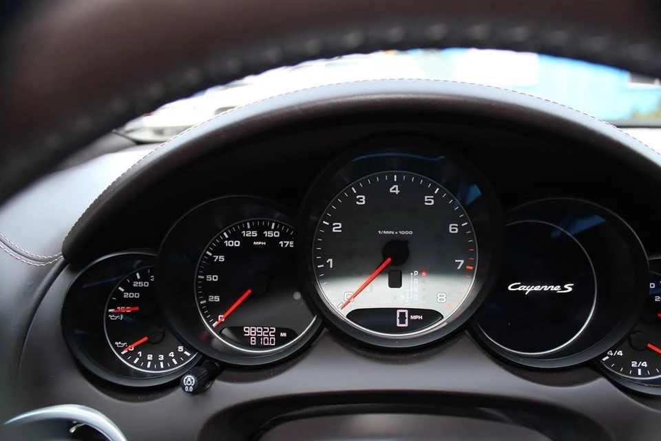 2015 Porsche 958 Cayenne S - Image 19 of 20