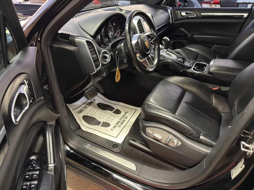 2015 Porsche 958 Cayenne S - Image 15 of 18
