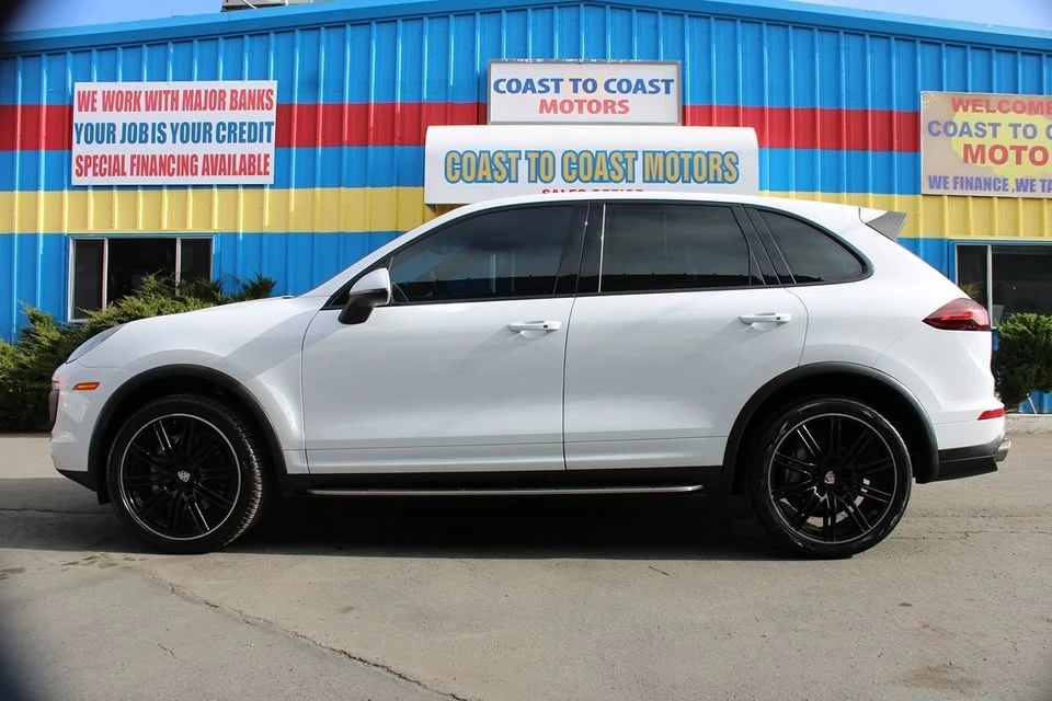 2015 Porsche 958 Cayenne S - Image 16 of 20