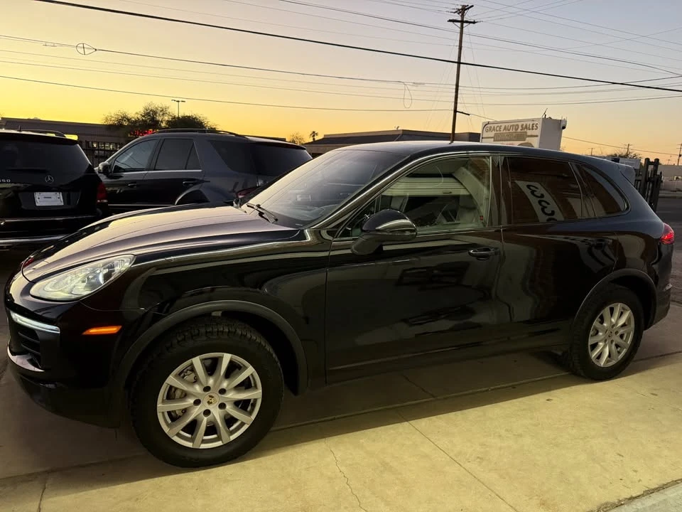 2015 Porsche 958 Cayenne S - Image 4 of 18