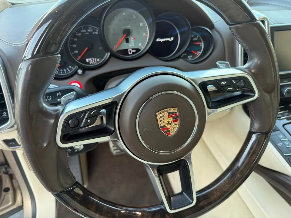 2015 Porsche 958 Cayenne - Image 13 of 15