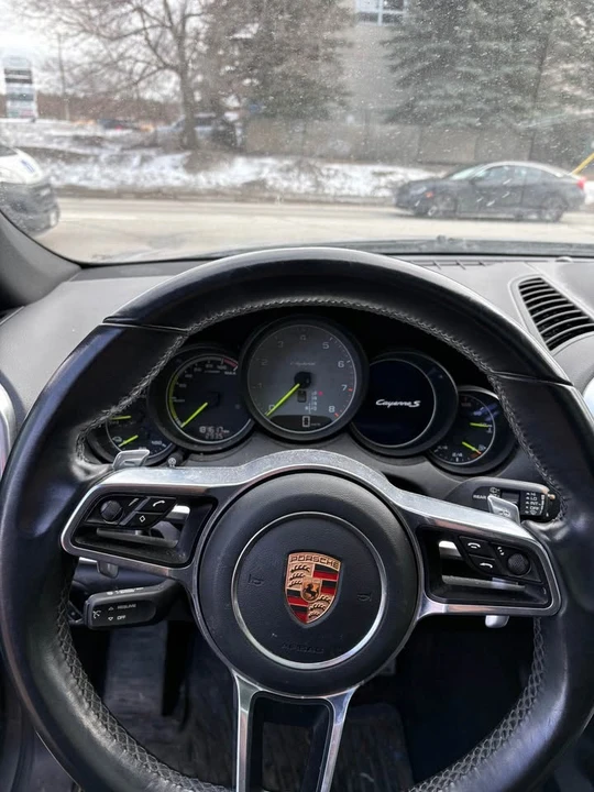 2015 Porsche 958 Cayenne - Image 12 of 19
