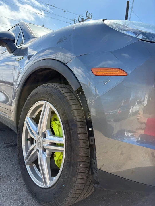 2015 Porsche 958 Cayenne - Image 10 of 19