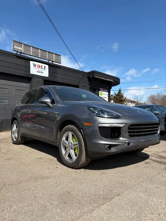 2015 Porsche 958 Cayenne - Image 2 of 19