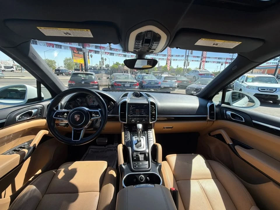 2015 Porsche 958 Cayenne S - Image 14 of 20