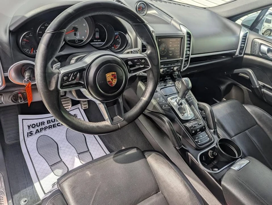 2015 Porsche 958 Cayenne S - Image 11 of 20