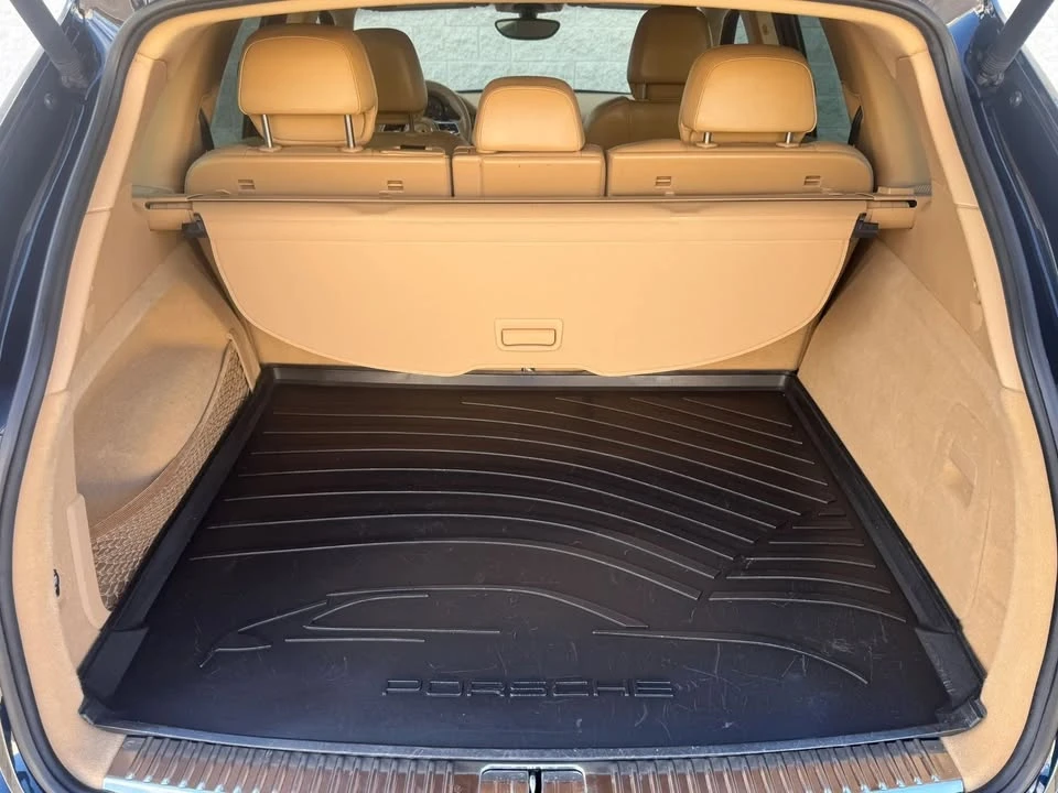 2015 Porsche 958 Cayenne - Image 9 of 20