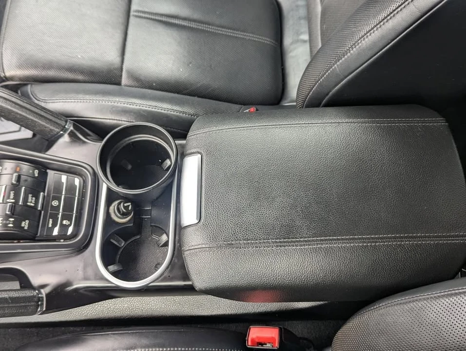 2015 Porsche 958 Cayenne S - Image 17 of 20