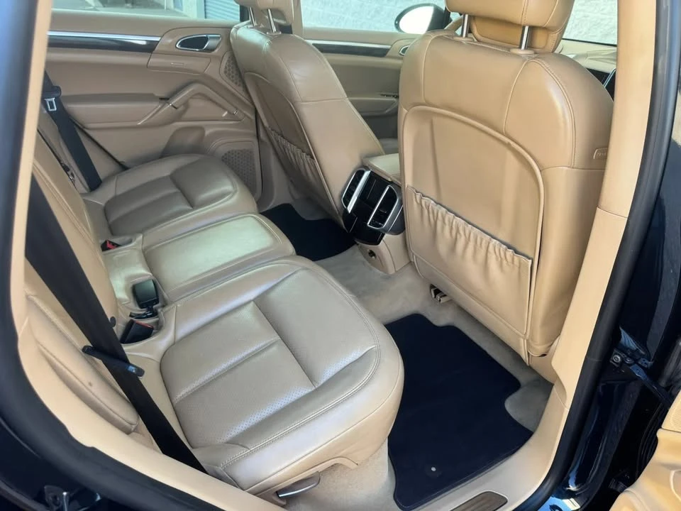 2015 Porsche 958 Cayenne - Image 17 of 20