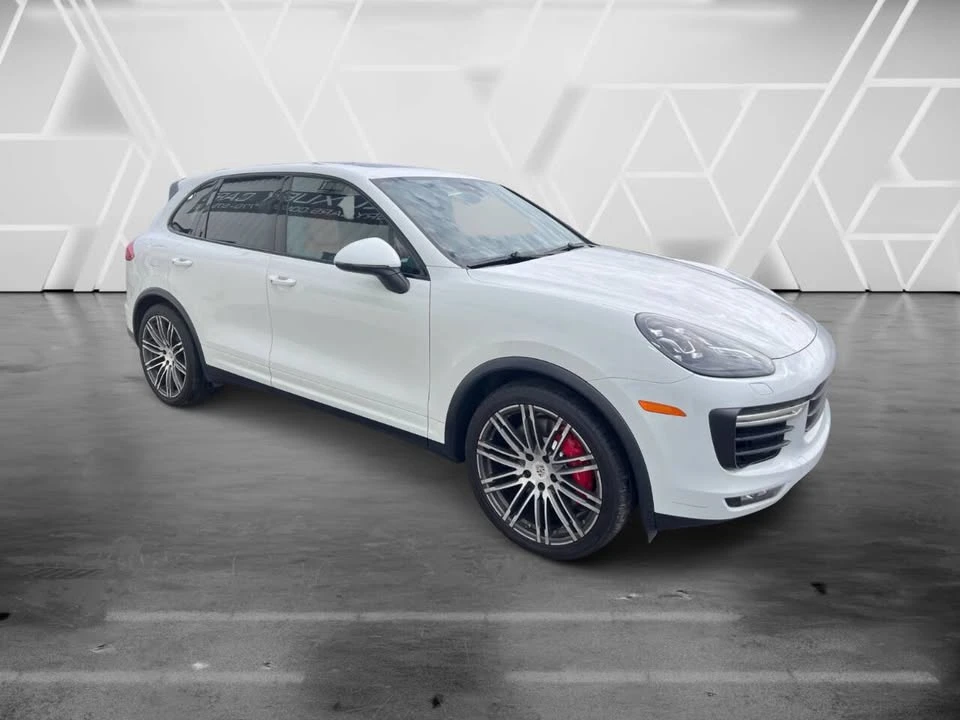 2015 Porsche 958 Cayenne - Image 4 of 9
